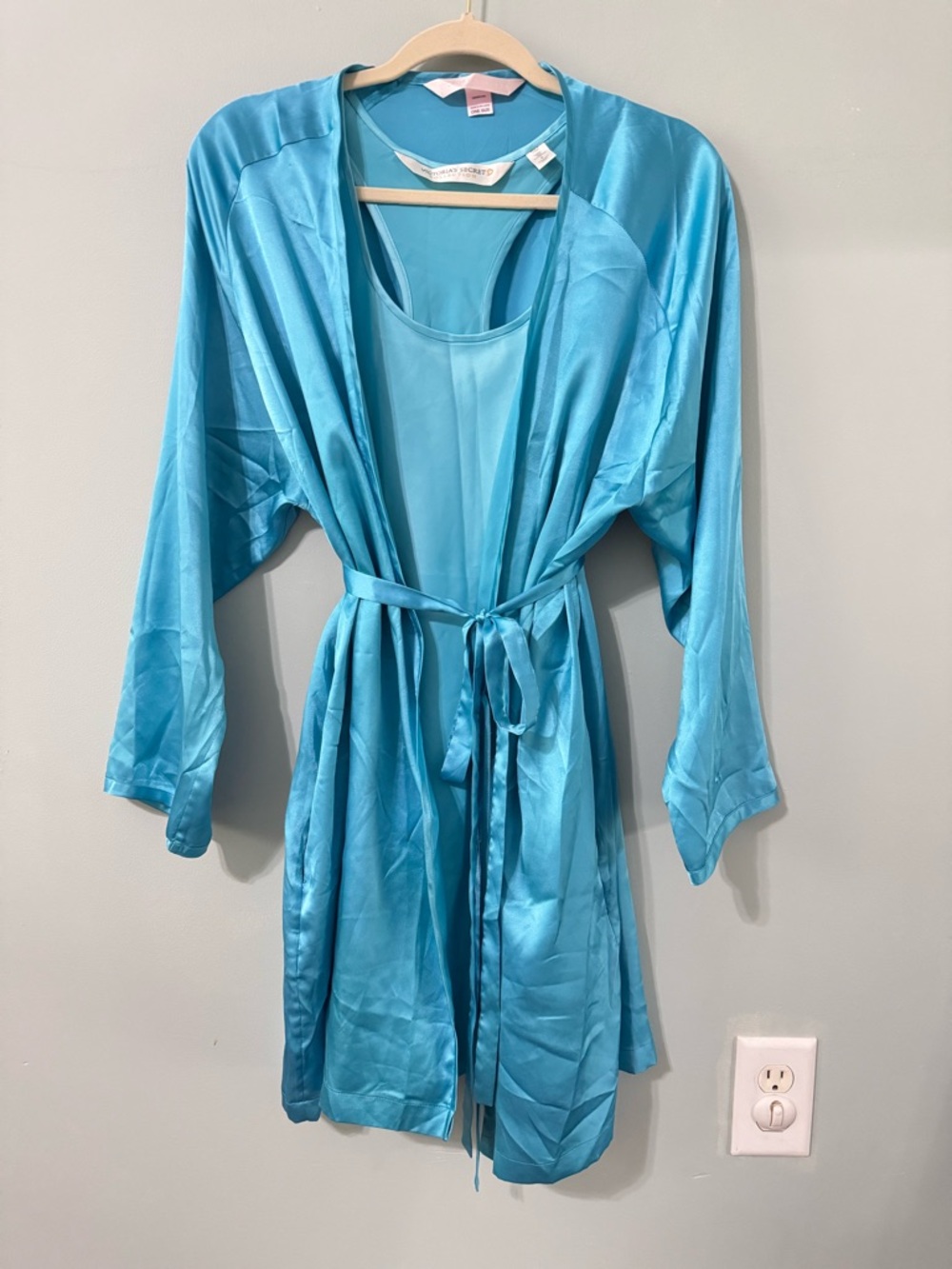 Set Victoria’s Secret Blue Satin Kimono Robe & VTG Slip Dress Nightie Size S